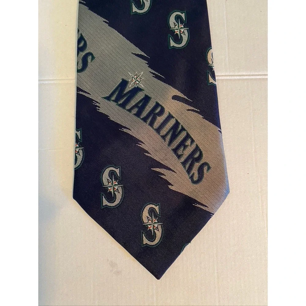 Eagles Wings Seattle Mariners MLB Silk Necktie Navy Blue Logo Print Baseball Tie
